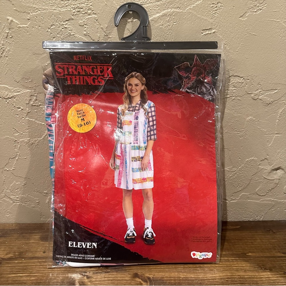 Netflix Stranger Things 11 Costume - Picture 2 of 4
